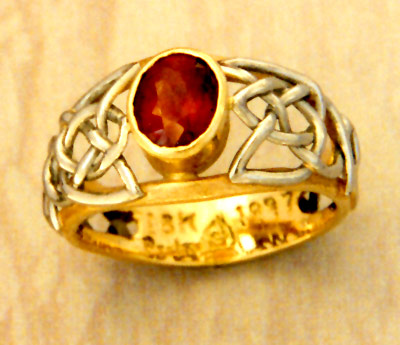 28_ll-Ruby-Celtic-Ring